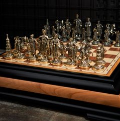 Подарочный набор шахмат. Ручная робота. Премиальный набор. Подарок на праздник Шахи-Premium фото